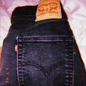 Vintage black Levi mom jeans